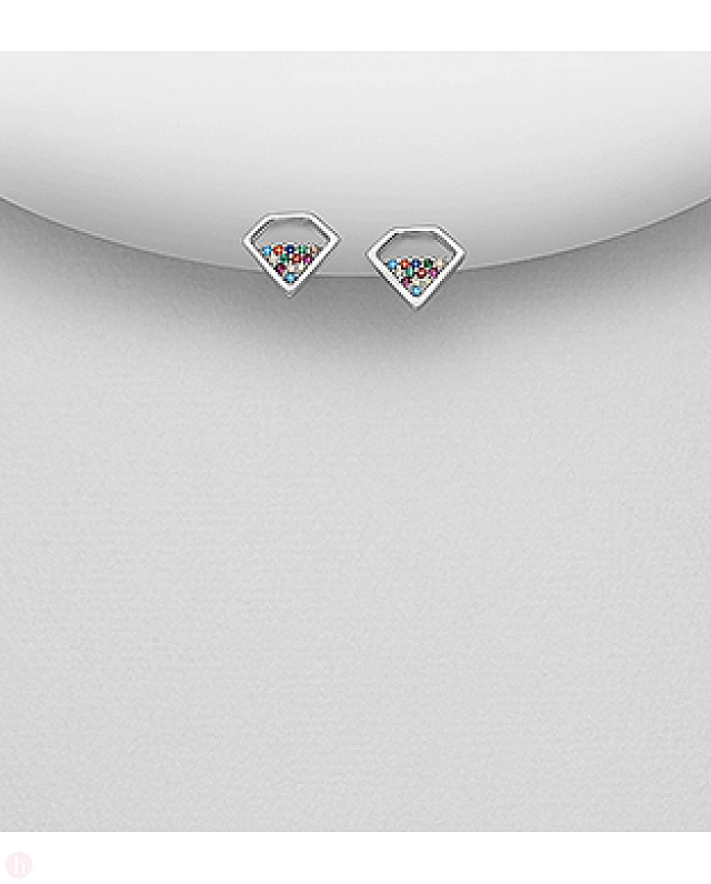 Cercei mici din argint in forma de diamant cu cristale
