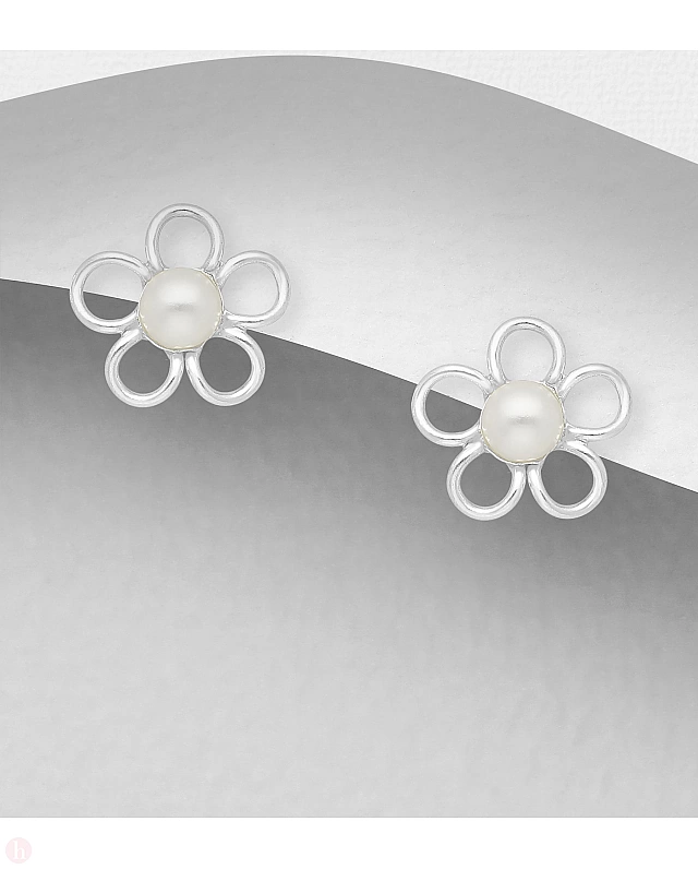 Cercei mici din argint model floare cu perla