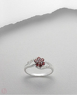 Inel argint model floare rosie cu cristale