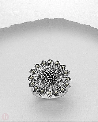 Inel din argint model floare cu marcasite