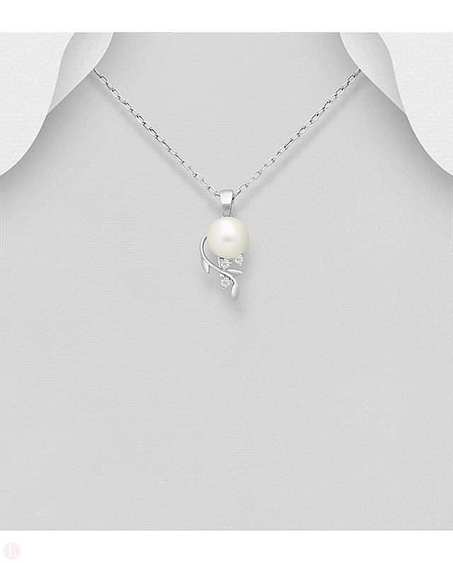 Pandantiv din argint cu frunze, perla si cristale